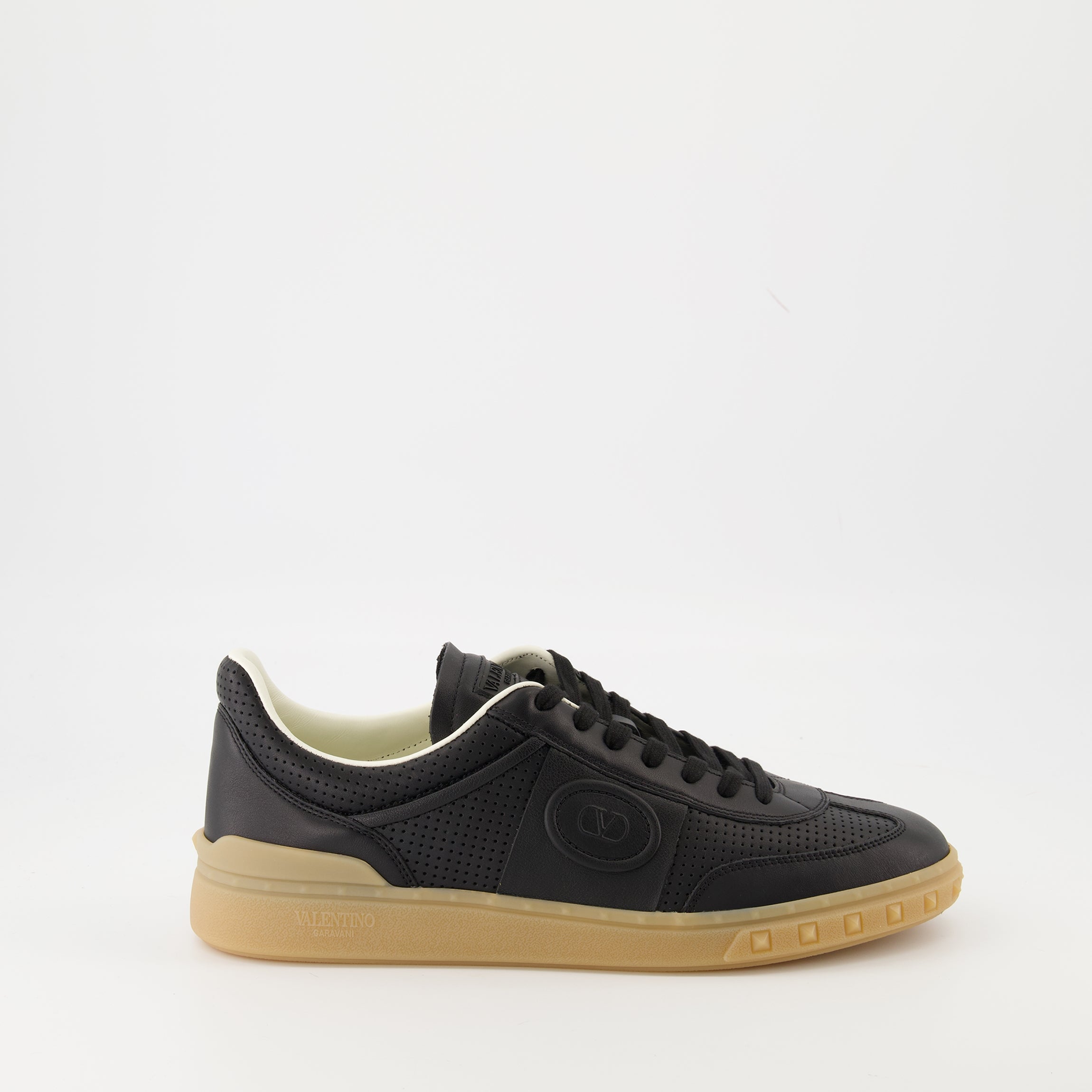 Baskets UpVillage Sneakers Valentino Garavani Noir Homme