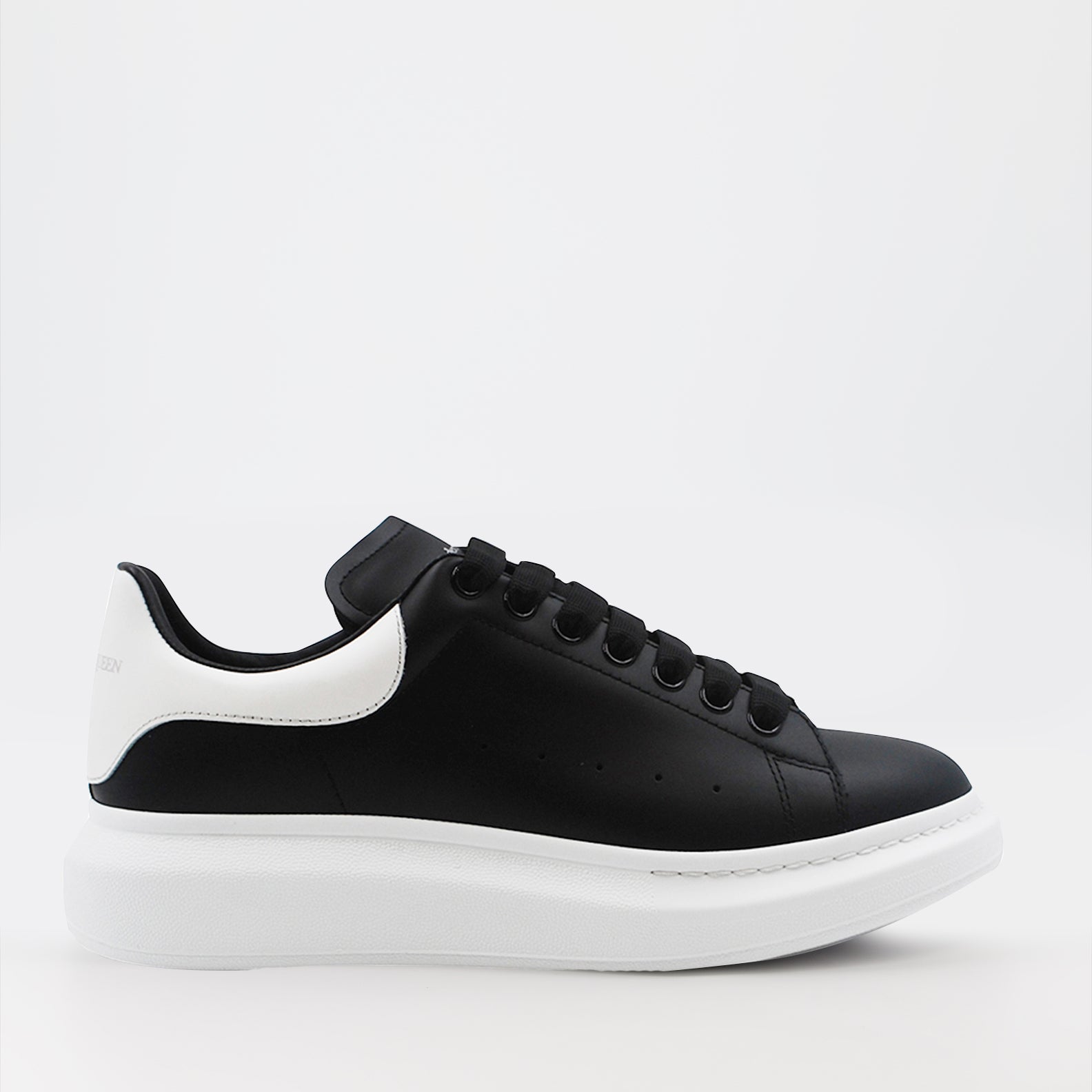 Sneaker Baskets oversize Alexander McQueen Negro Homme