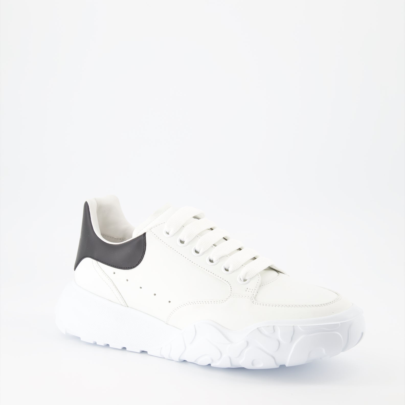 Sneaker Baskets Court Trainers Alexander McQueen Schwarz Homme