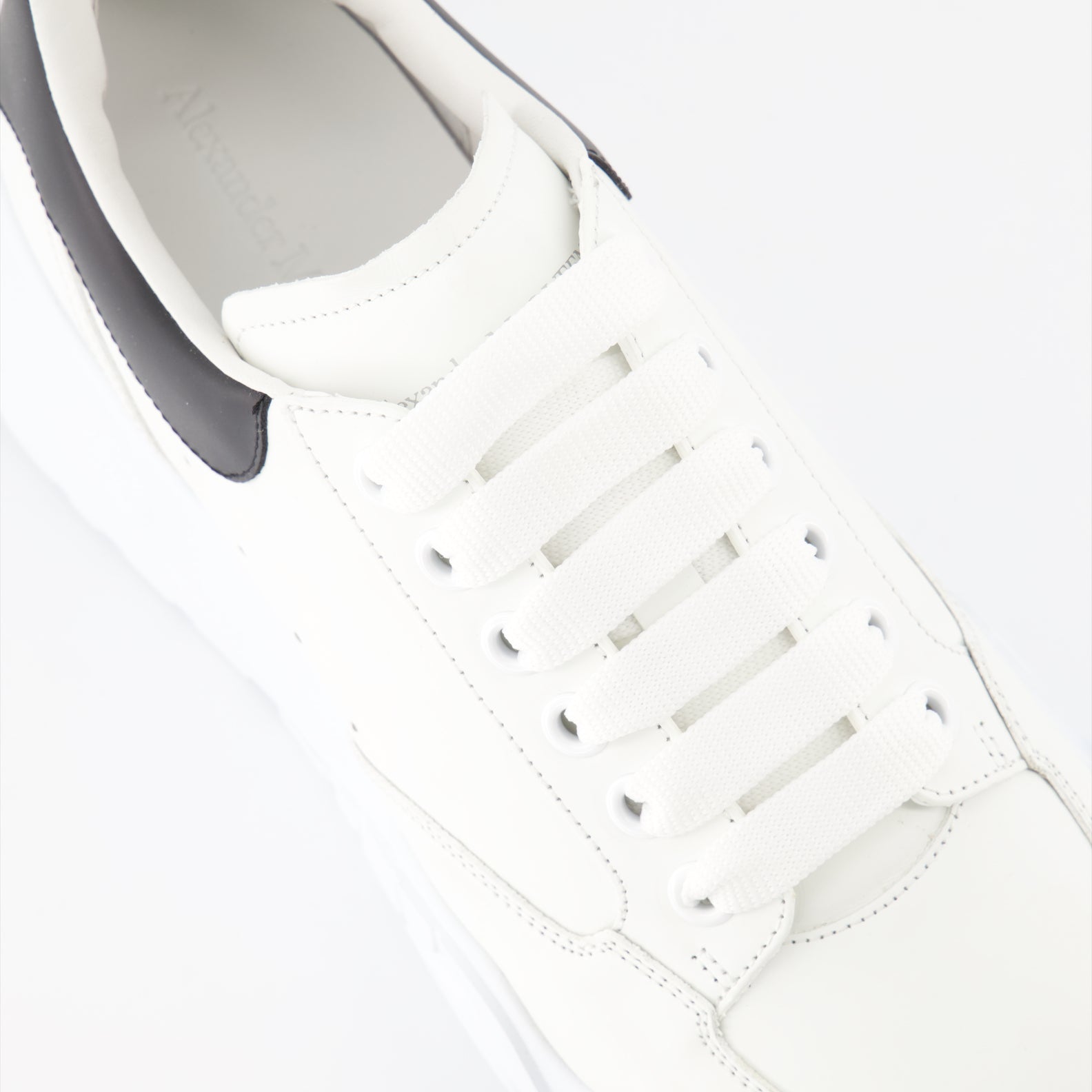 Sneaker Baskets Court Trainers Alexander McQueen Schwarz Homme