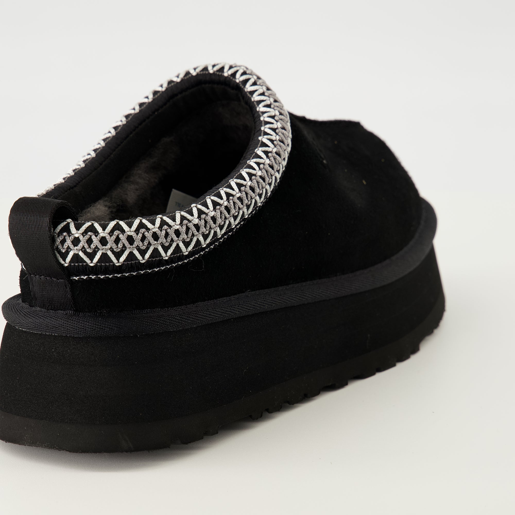 Image de l'article Mules Tazz II de la marque Ugg pour Femme - Saison Automne-Hiver 2025 - Vue arrière