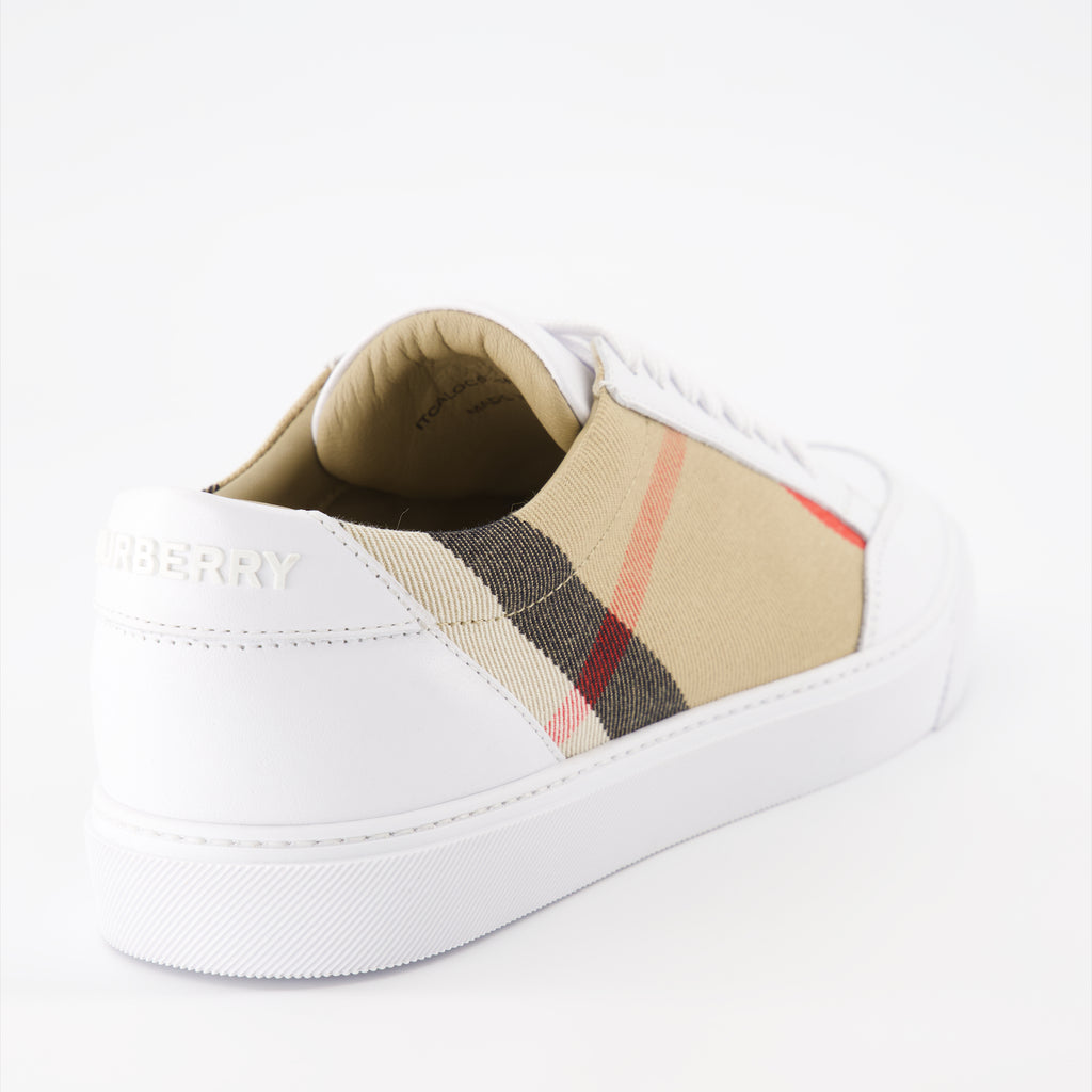 Baskets Baskets à carreaux Burberry Beige Femme