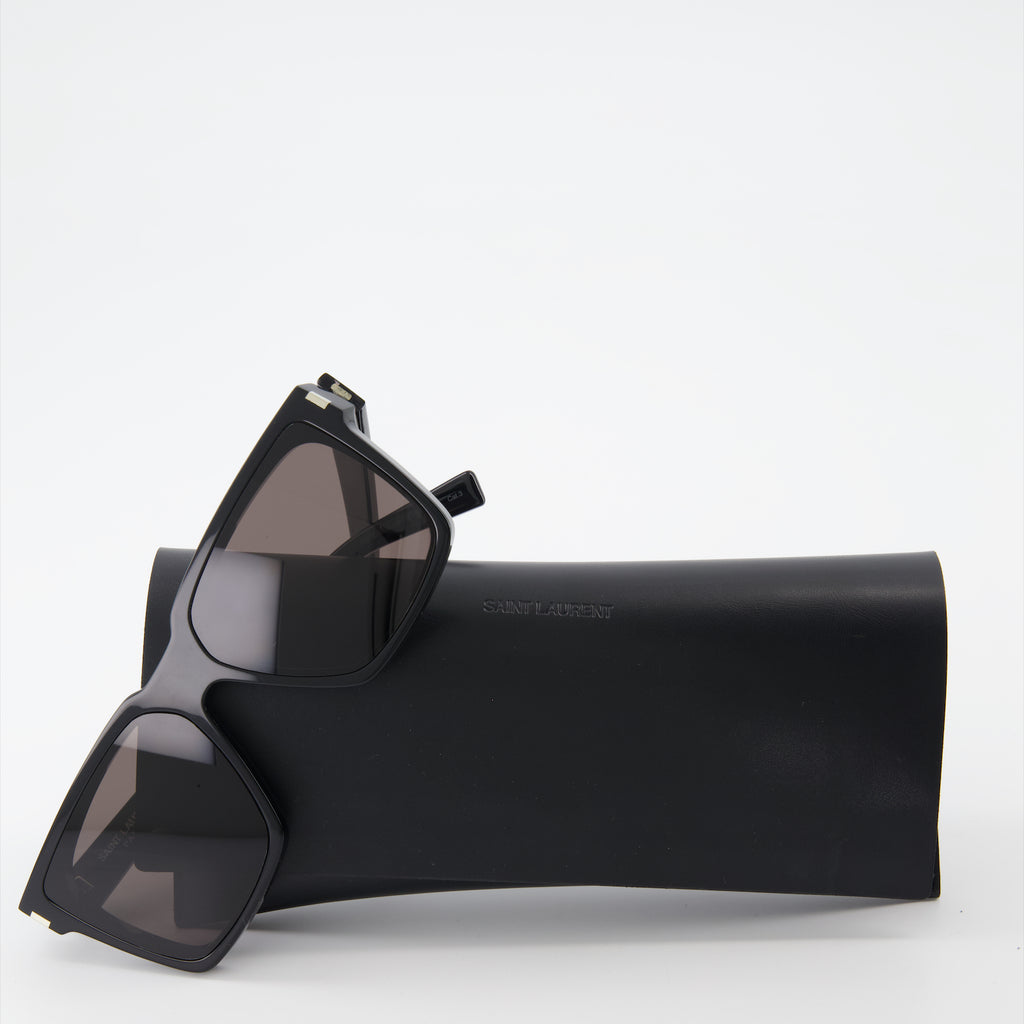 Brillen Lunettes de soleil SL610 Saint Laurent Schwarz Unisex