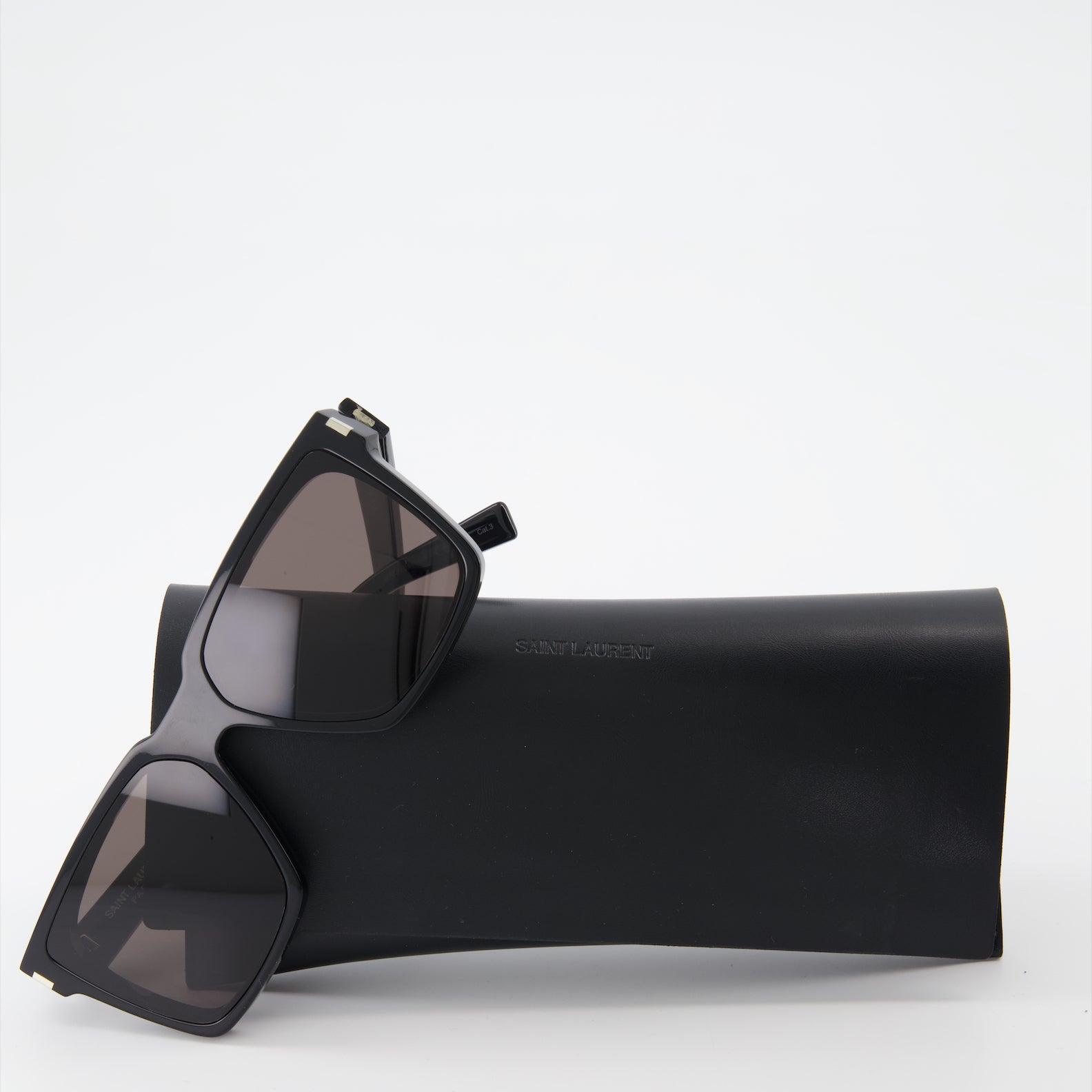 Brillen Lunettes de soleil SL610 Saint Laurent Schwarz Unisex