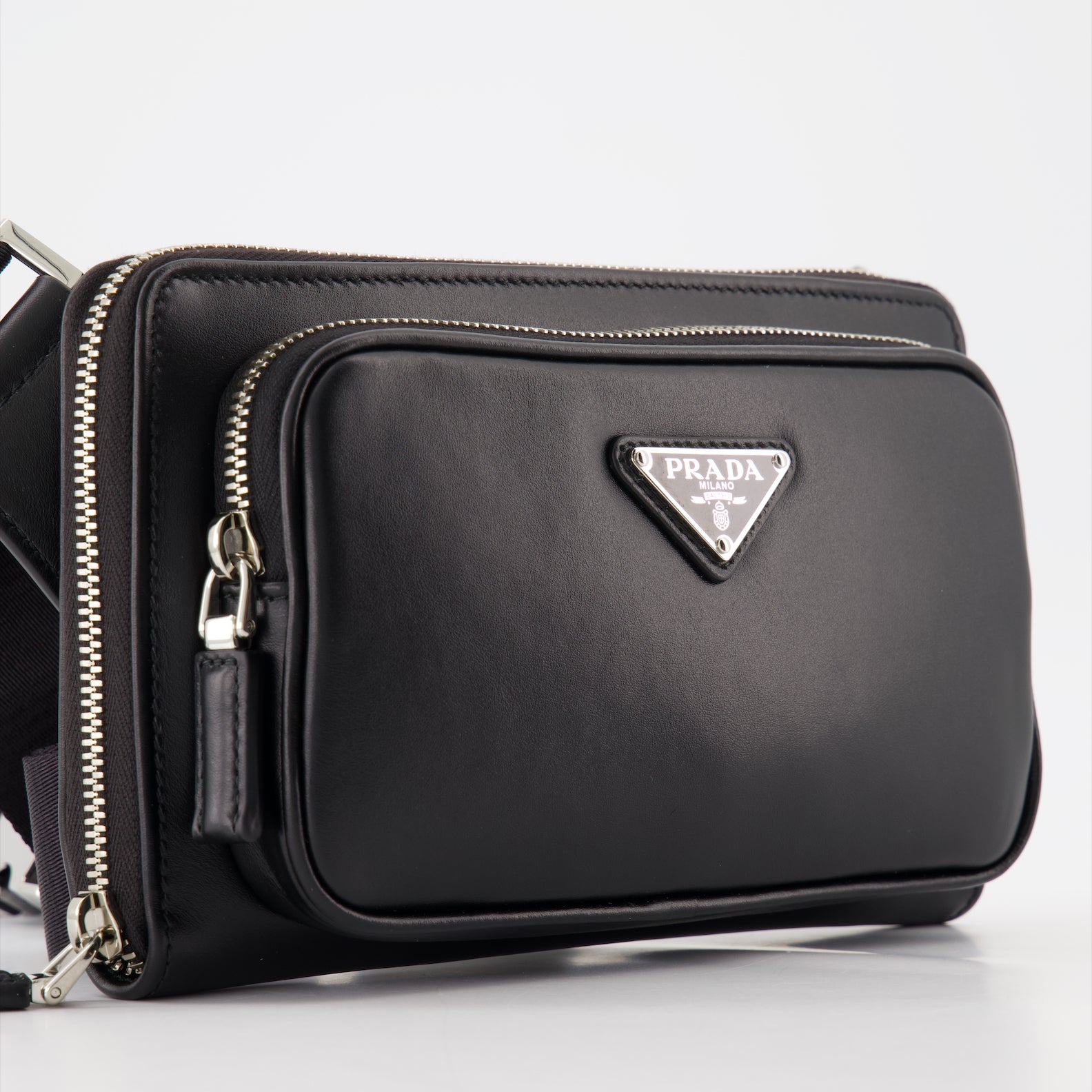 Sacs banane Sac banane en cuir Prada Noir Homme