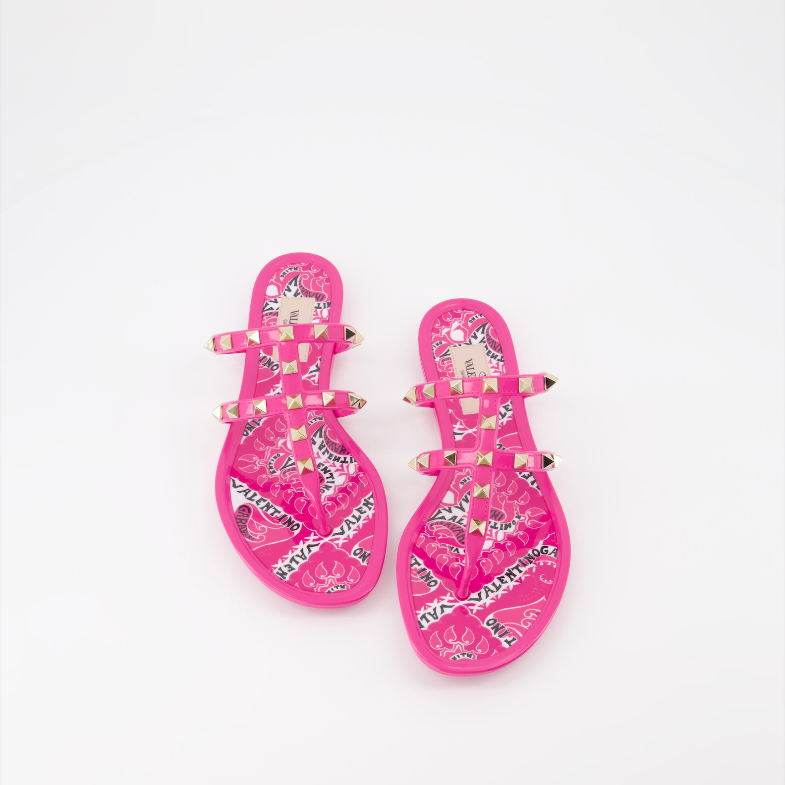 Open shoes Rockstud flip flops Valentino Garavani Pink Women