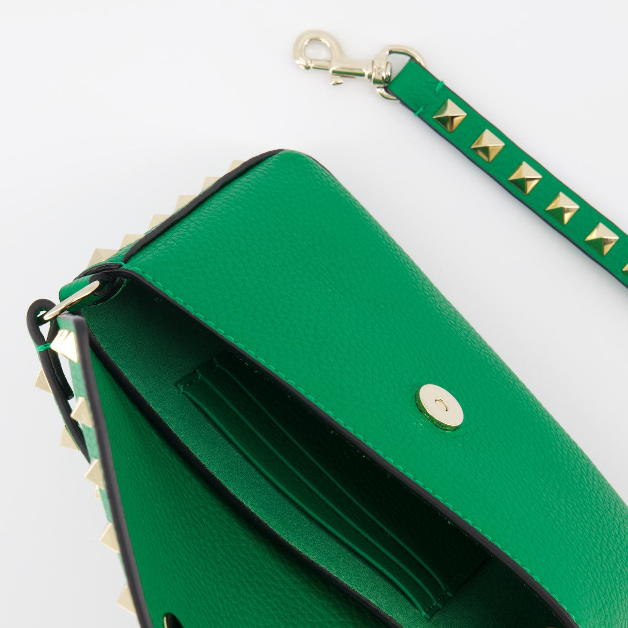 Pouches Rockstud pouch Valentino Garavani Green Women