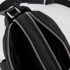 Sacs bandoulière Sac bandoulière en nylon Ami PARIS Noir Homme