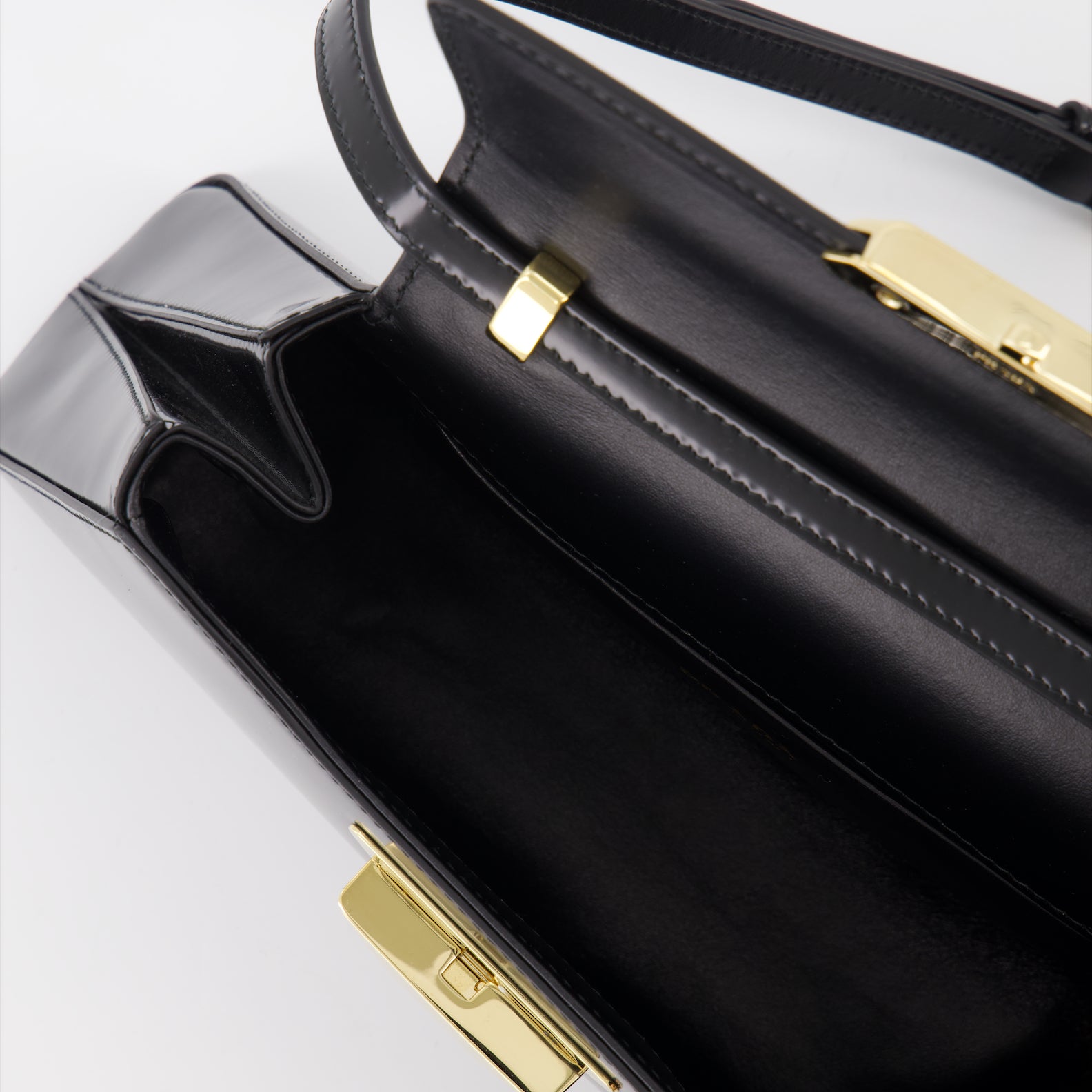 핸드백 및 숄더백 Sac à main en cuir Prada 검은색 Femme