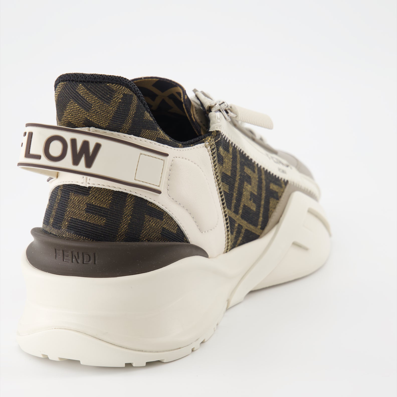 Fendi Flow Fendi Sneakers - Men's – myCompañero