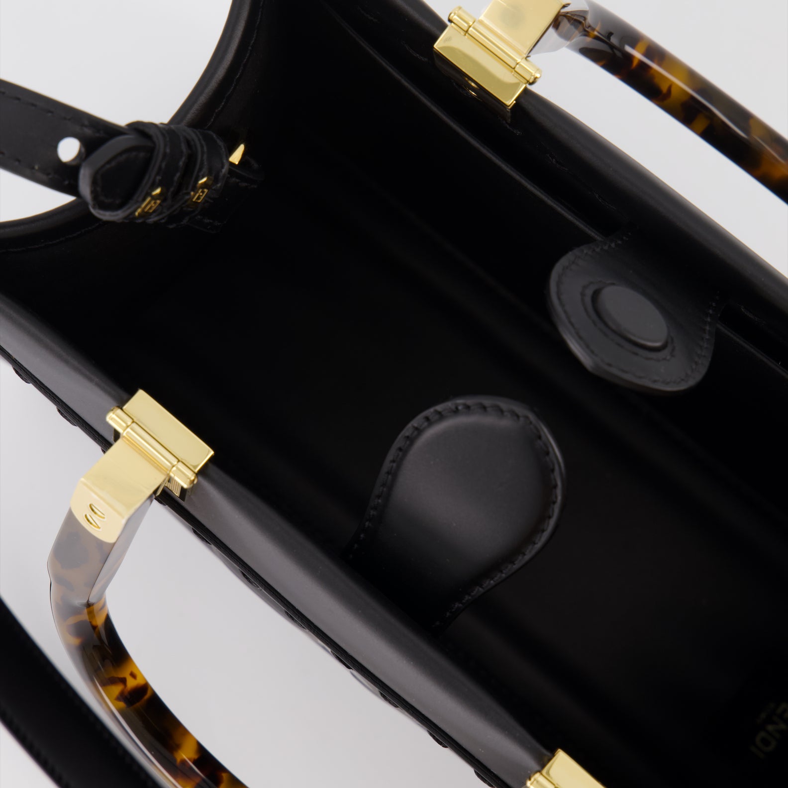 Bolsos tote Sac cabas Sunshine Fendi Negro Femme