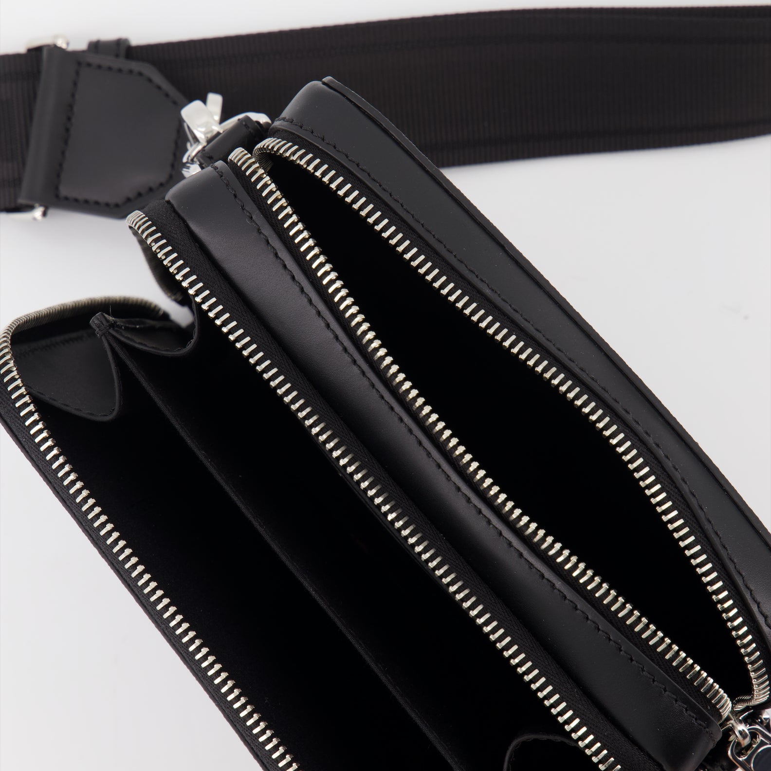 Sacs bandoulière Sac bandoulière Organizer FF Fendi Noir Homme