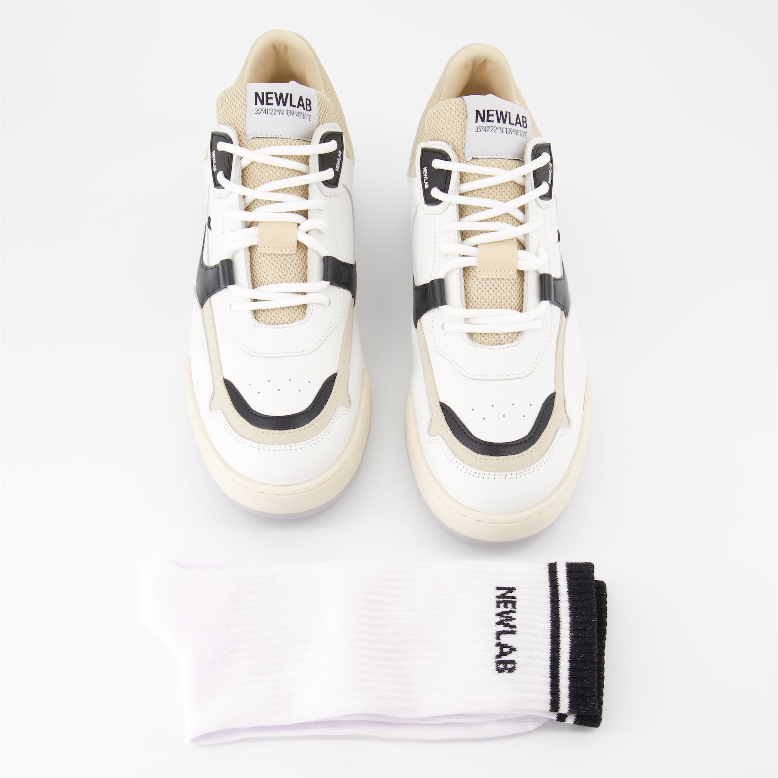 Sneaker Baskets /NL12 New Lab Negro Unisexo