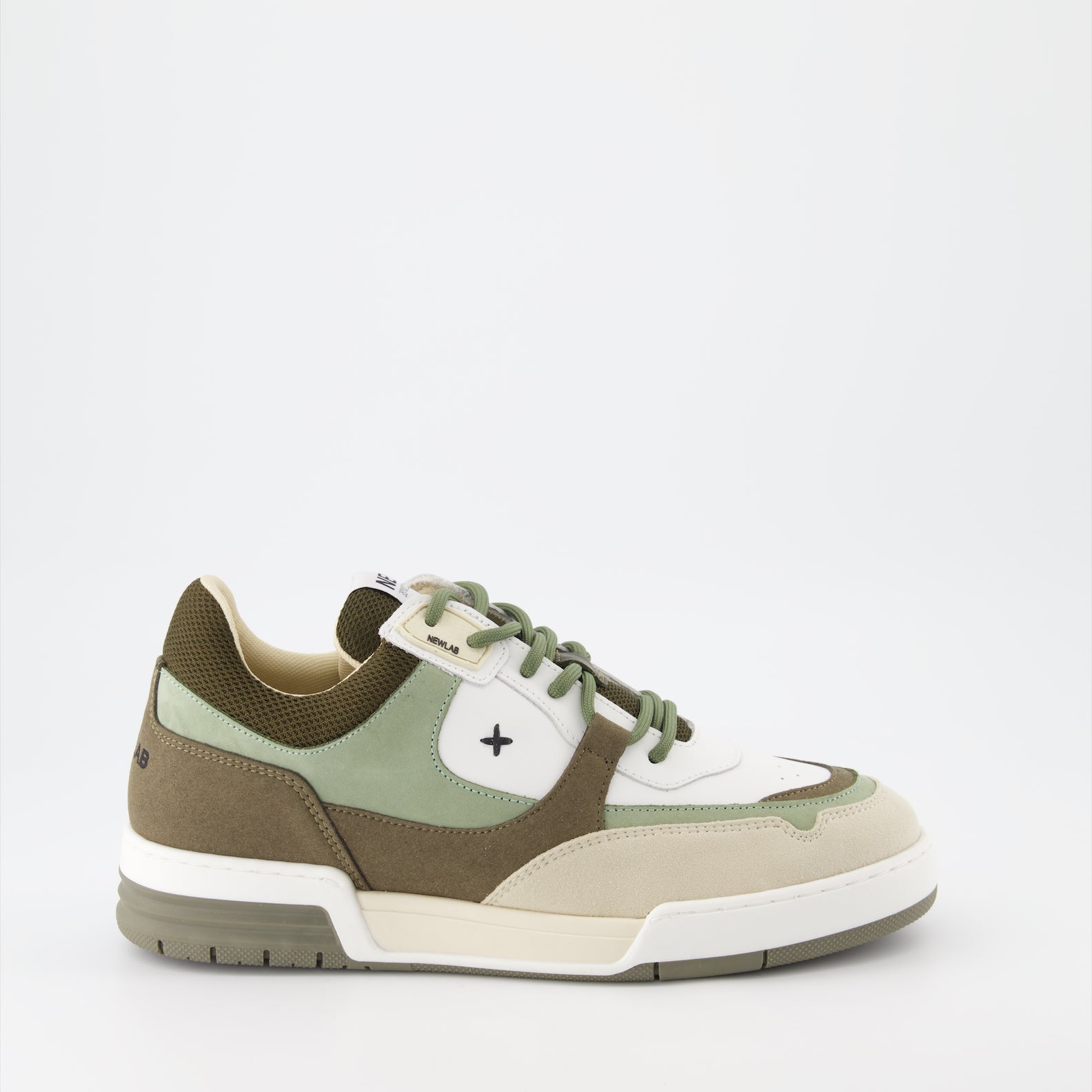 Sneaker Baskets /NL12 New Lab Verde Unisexo