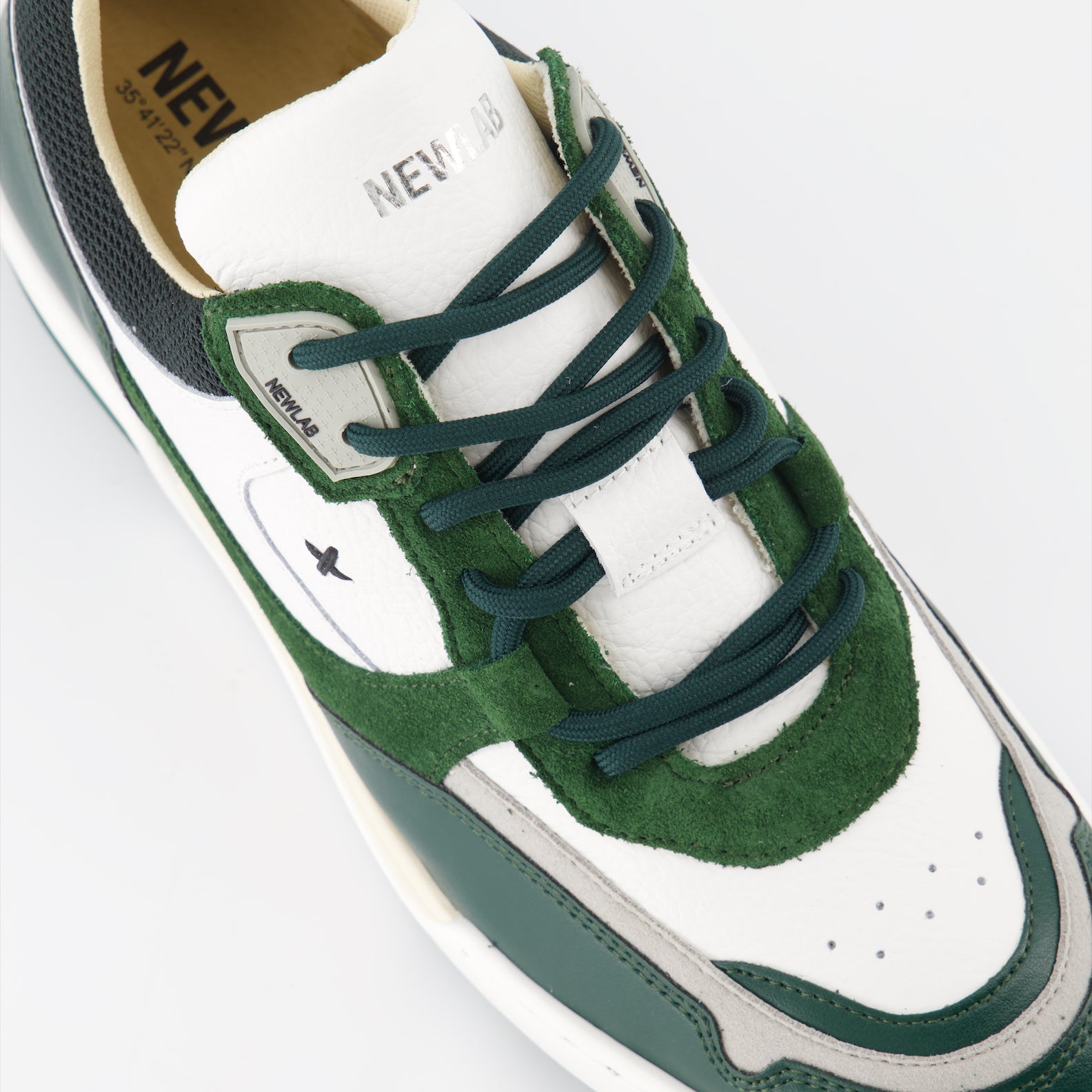 Sneaker Baskets /NL12 New Lab Verde Unisexo