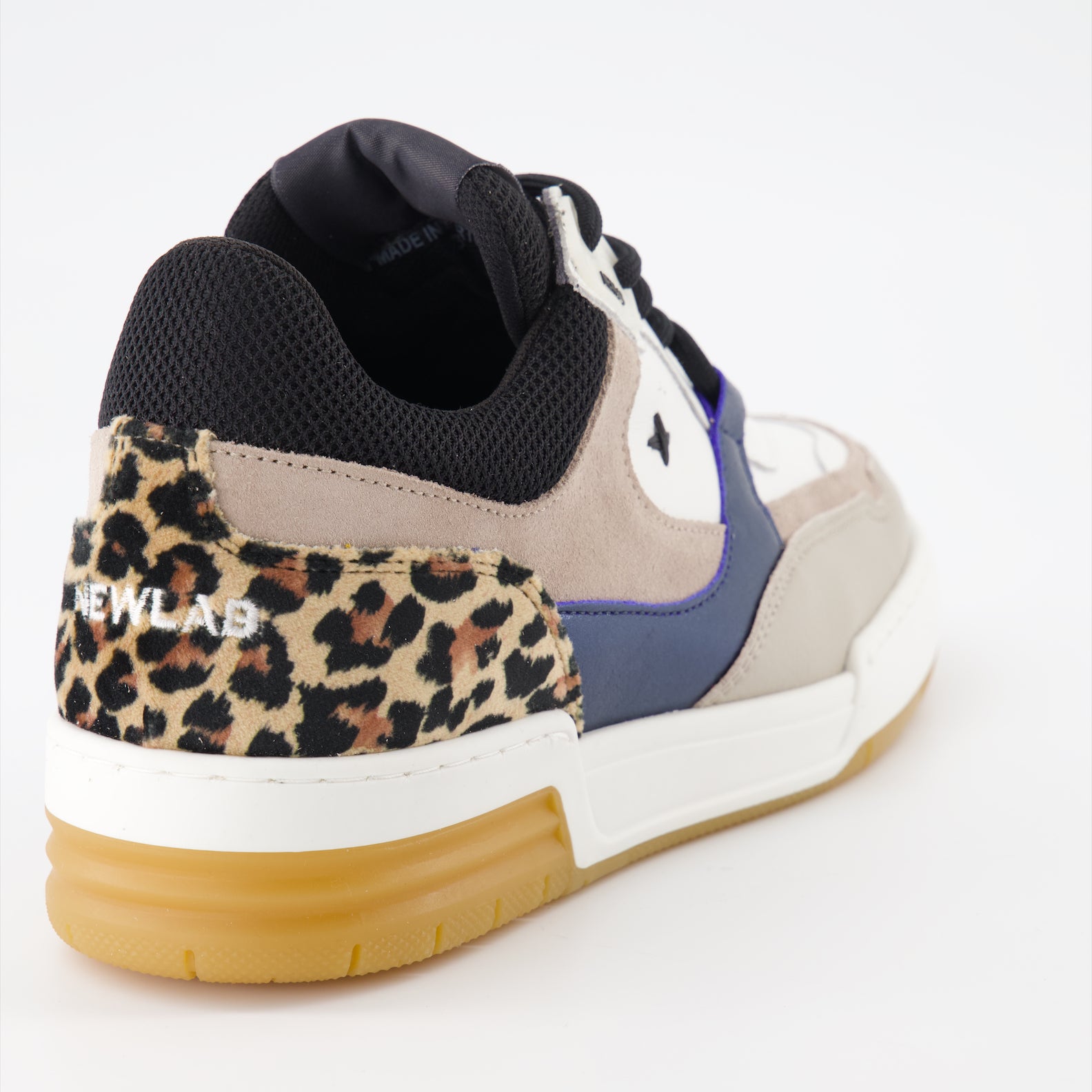 Sneaker Baskets /NL12 New Lab Gris Unisexo