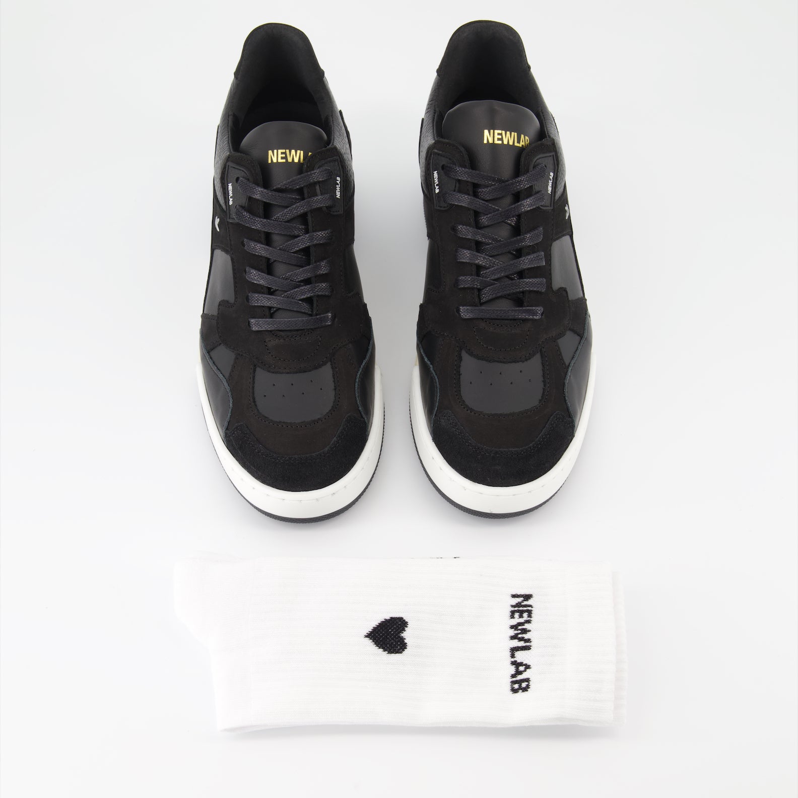 Sneaker Baskets /J05 New Lab Negro Unisexo