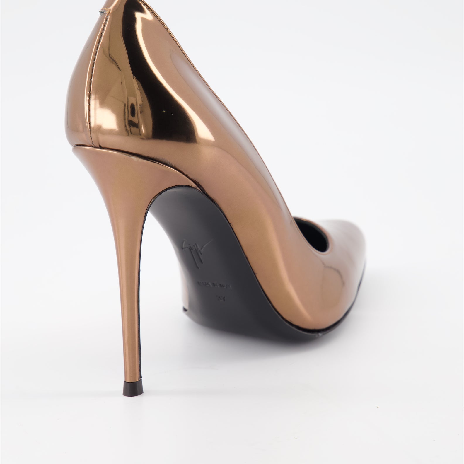 Heels Jakye pumps Giuseppe Zanotti Gold Women