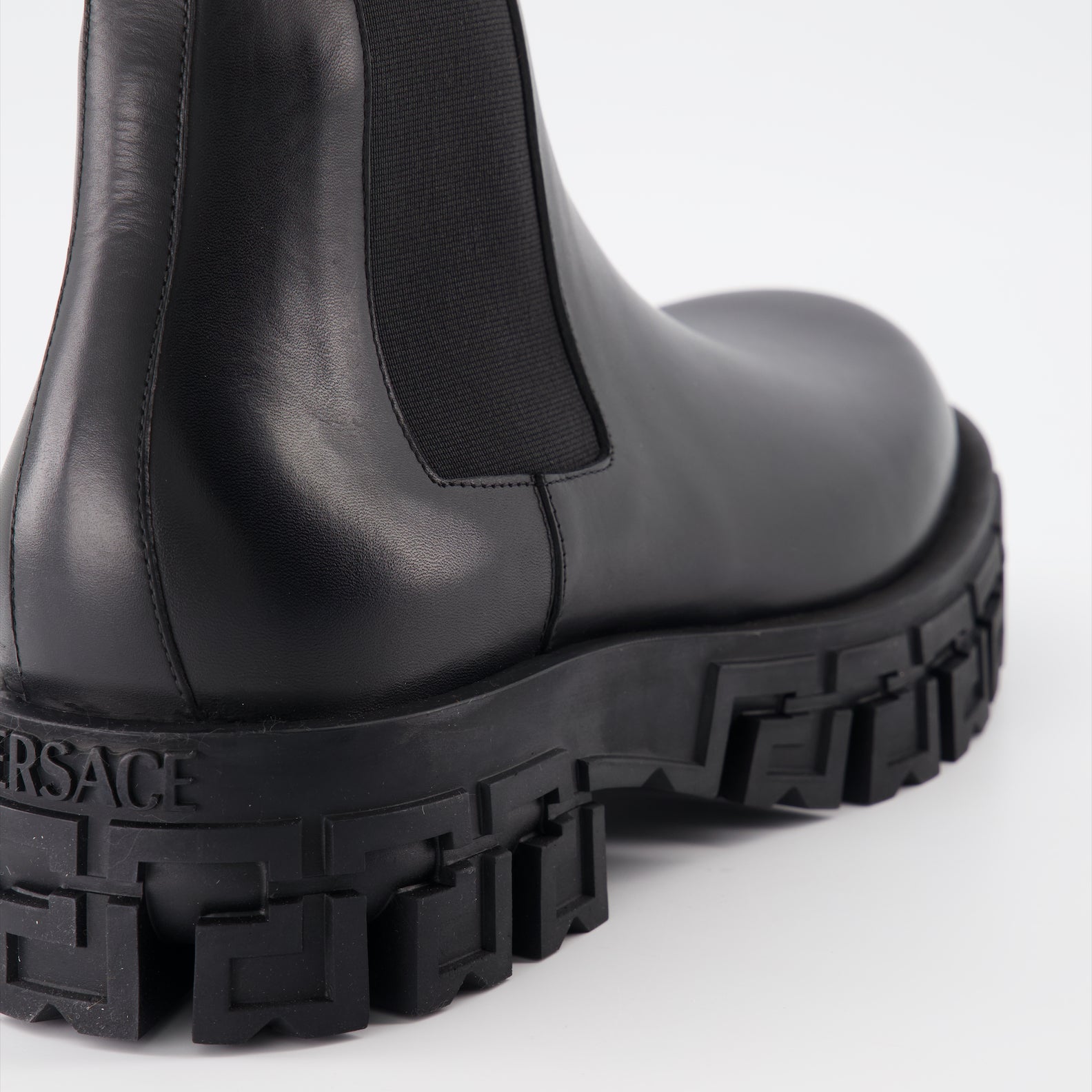Boots and ankle boots Greca Chelsea Boots Versace Black Man