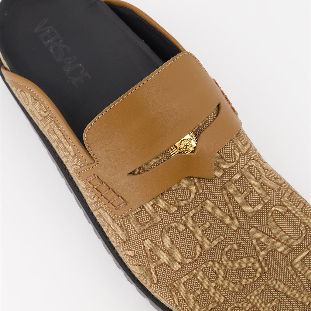 Chaussures ouvertes Mules Versace Allover Medusa Versace Marron Homme