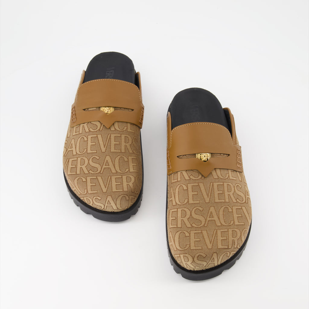 Chaussures ouvertes Mules Versace Allover Medusa Versace Marron Homme