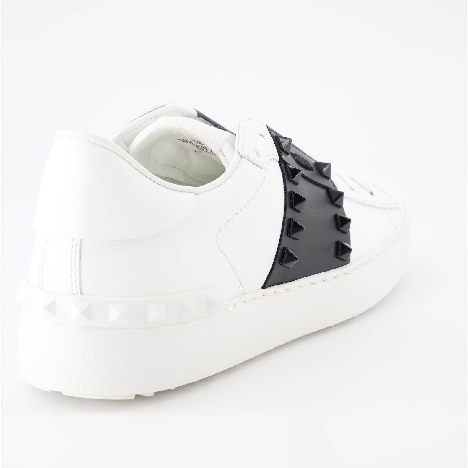Sneakers Rockstud Untitled sneakers Valentino Garavani White Women