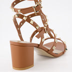 오픈 슈즈 Sandales Rockstud Valentino Garavani 갈색 Femme