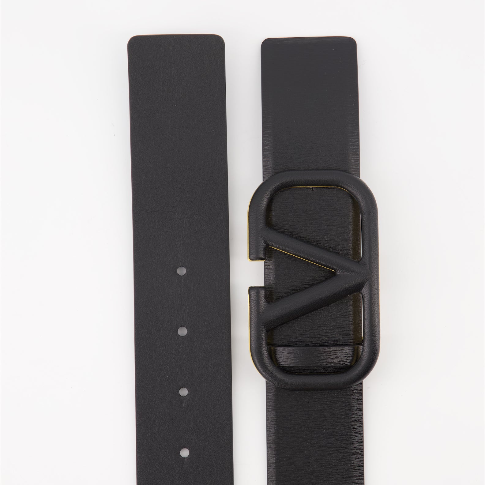 Belts Matte VLogo Signature Belt Valentino Garavani Black Women