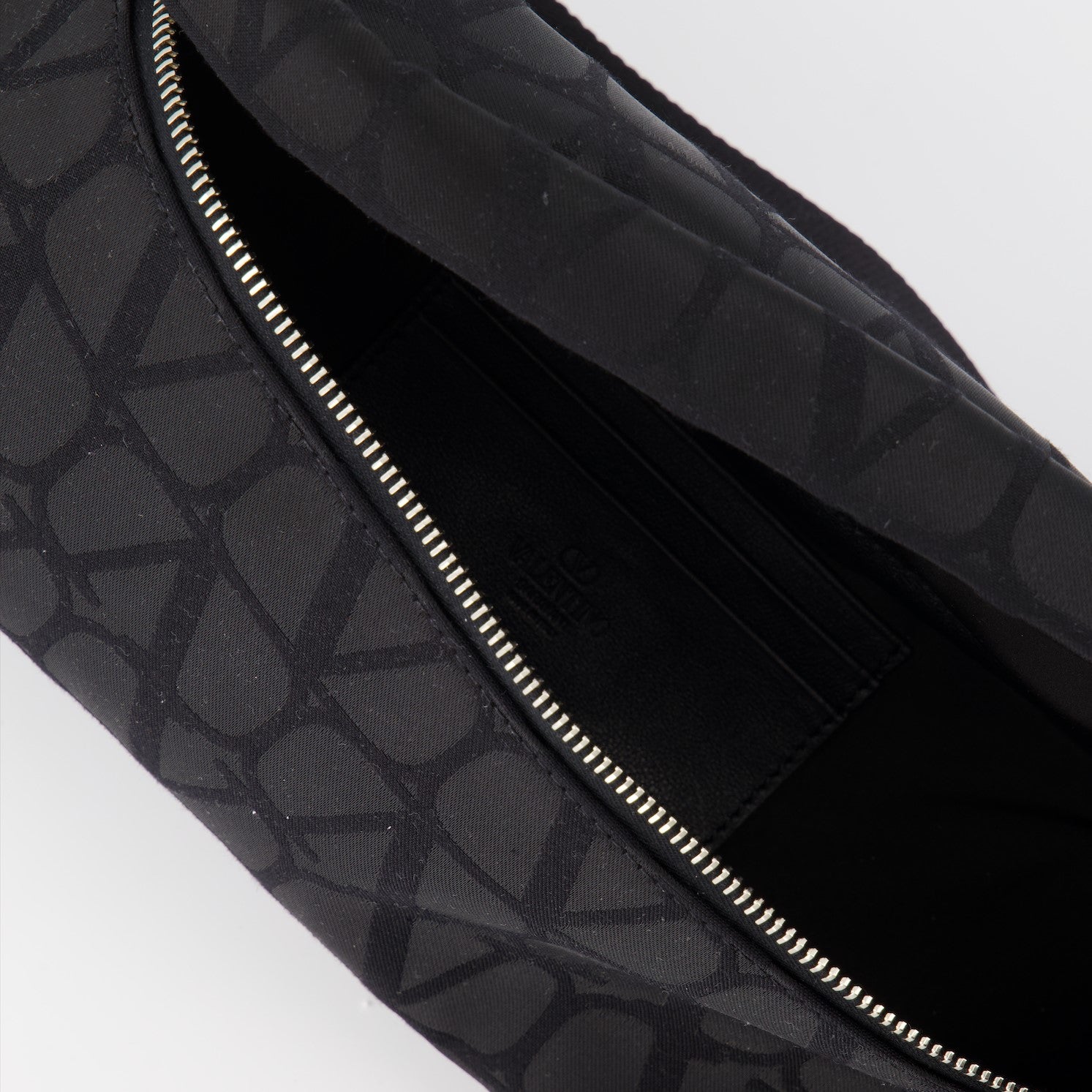 벨트백 Sac ceinture en nylon Valentino Garavani 검은색 Homme