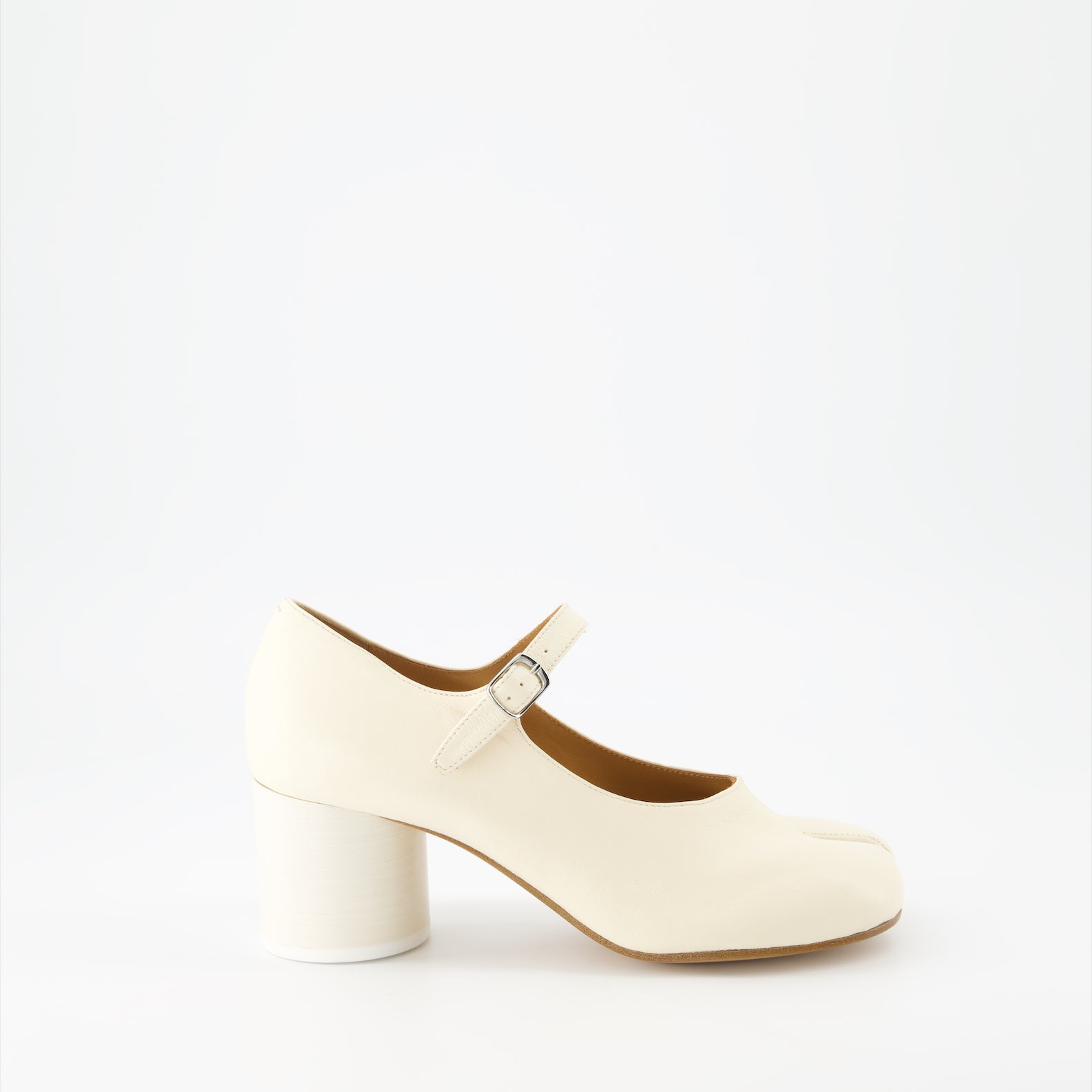 Mary-Jane Tabi pumps