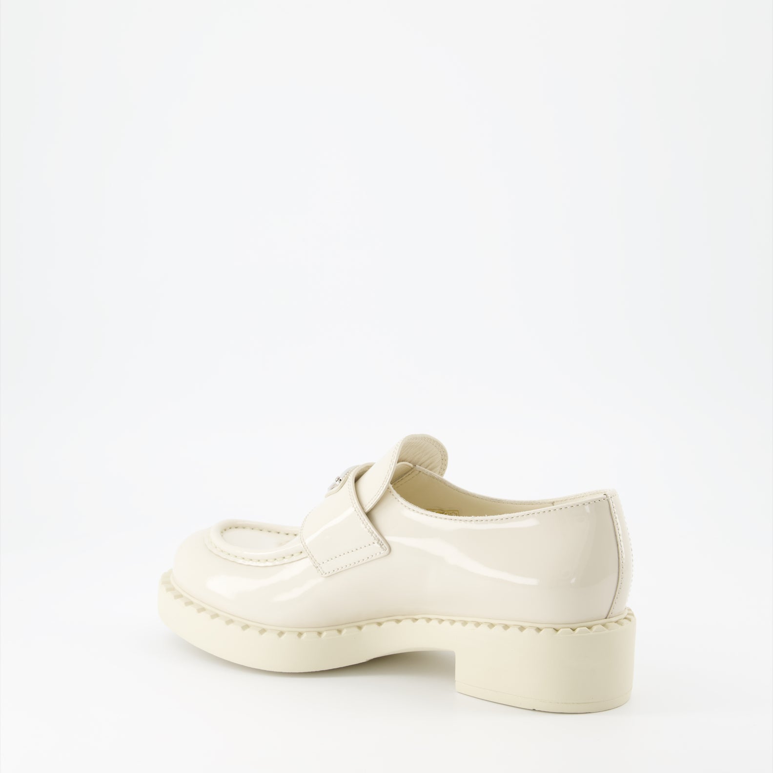 Mocassins Mocassins en cuir verni Prada Blanc Femme