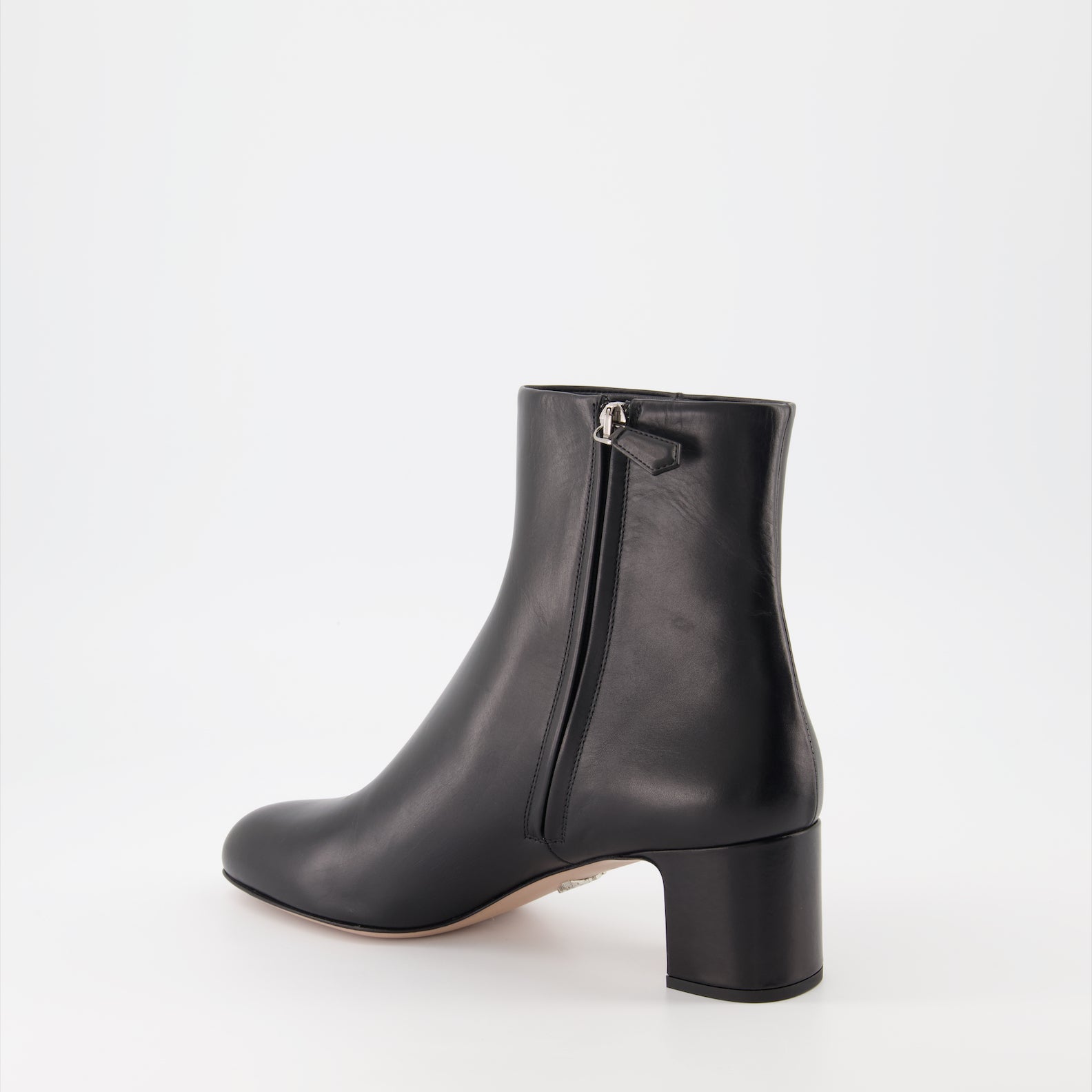 Bottines Bottines en cuir Prada Noir Femme