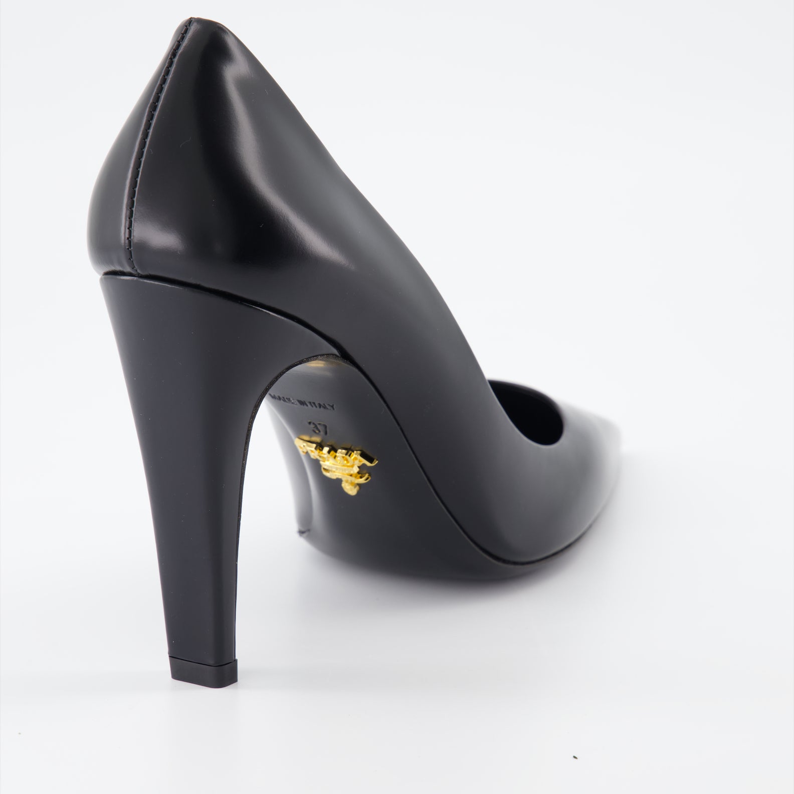 Escarpins Escarpins en cuir Prada Noir Femme