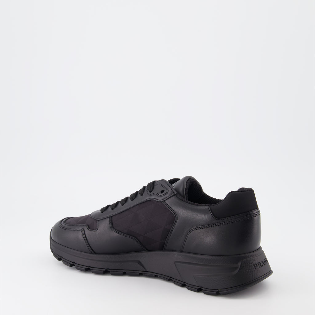 Sneaker Baskets en cuir et Re-Nylon Prada Negro Homme