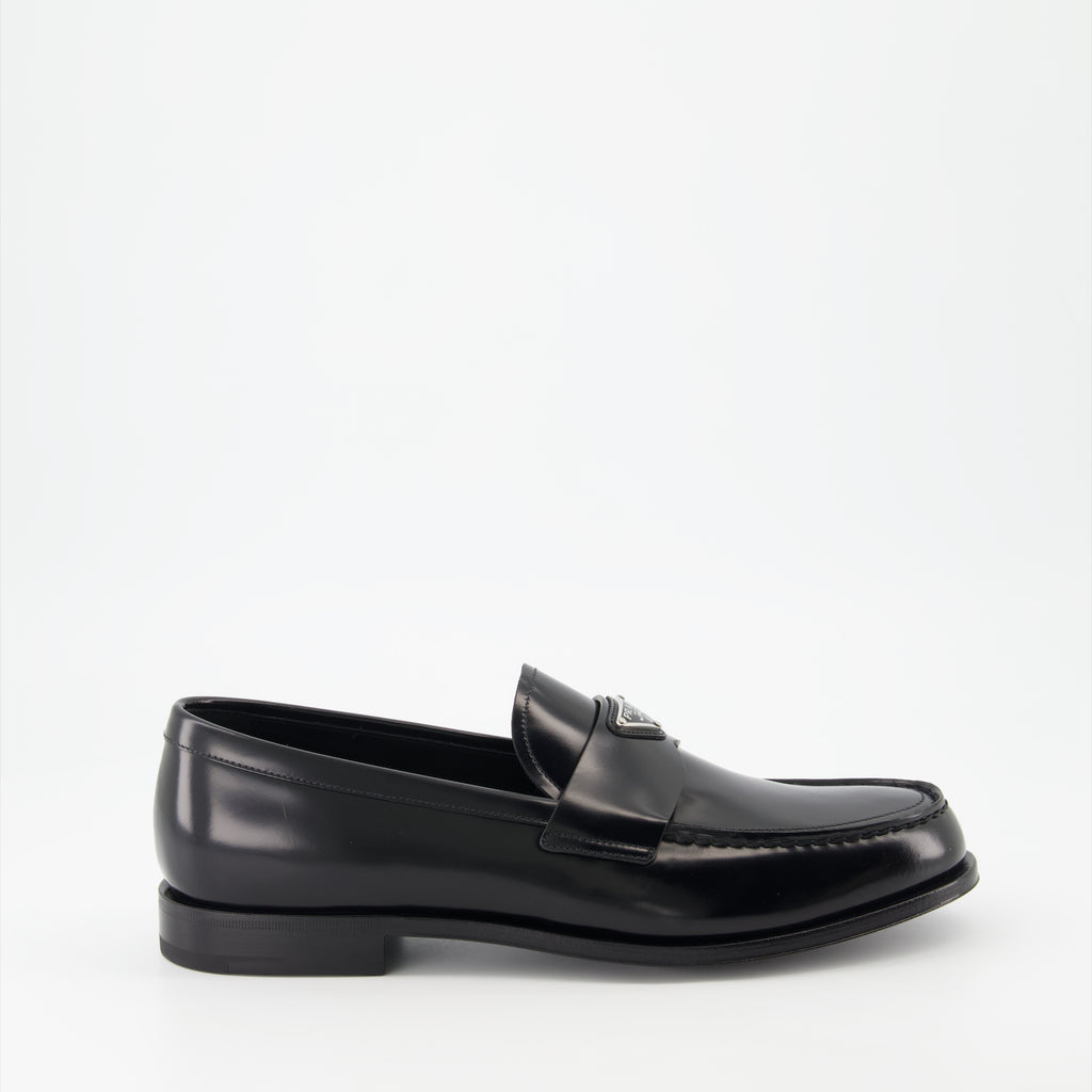 Loafer Mocassins en cuir verni Prada Schwarz Homme