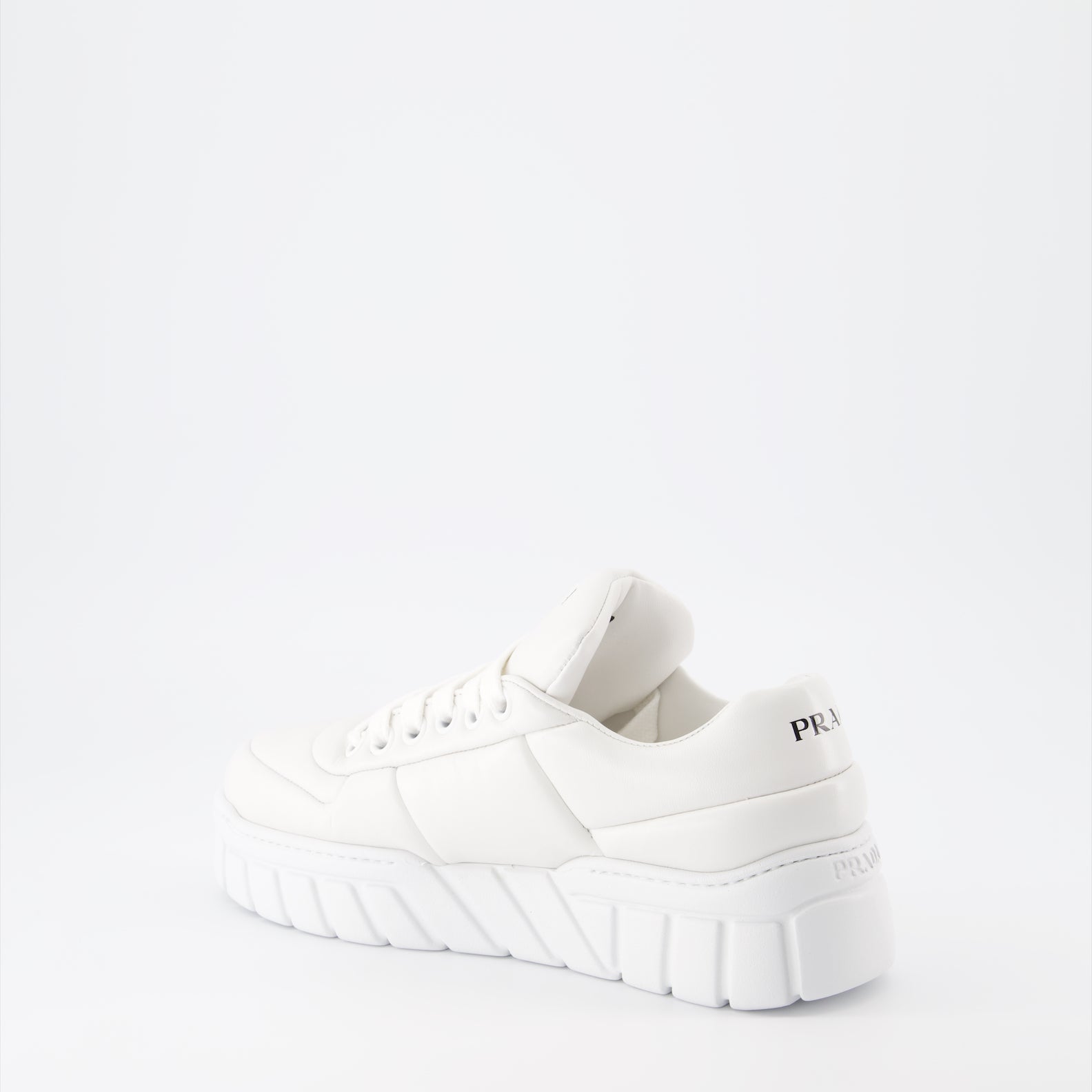 Sneaker Baskets en cuir nappa Prada Blanco Femme