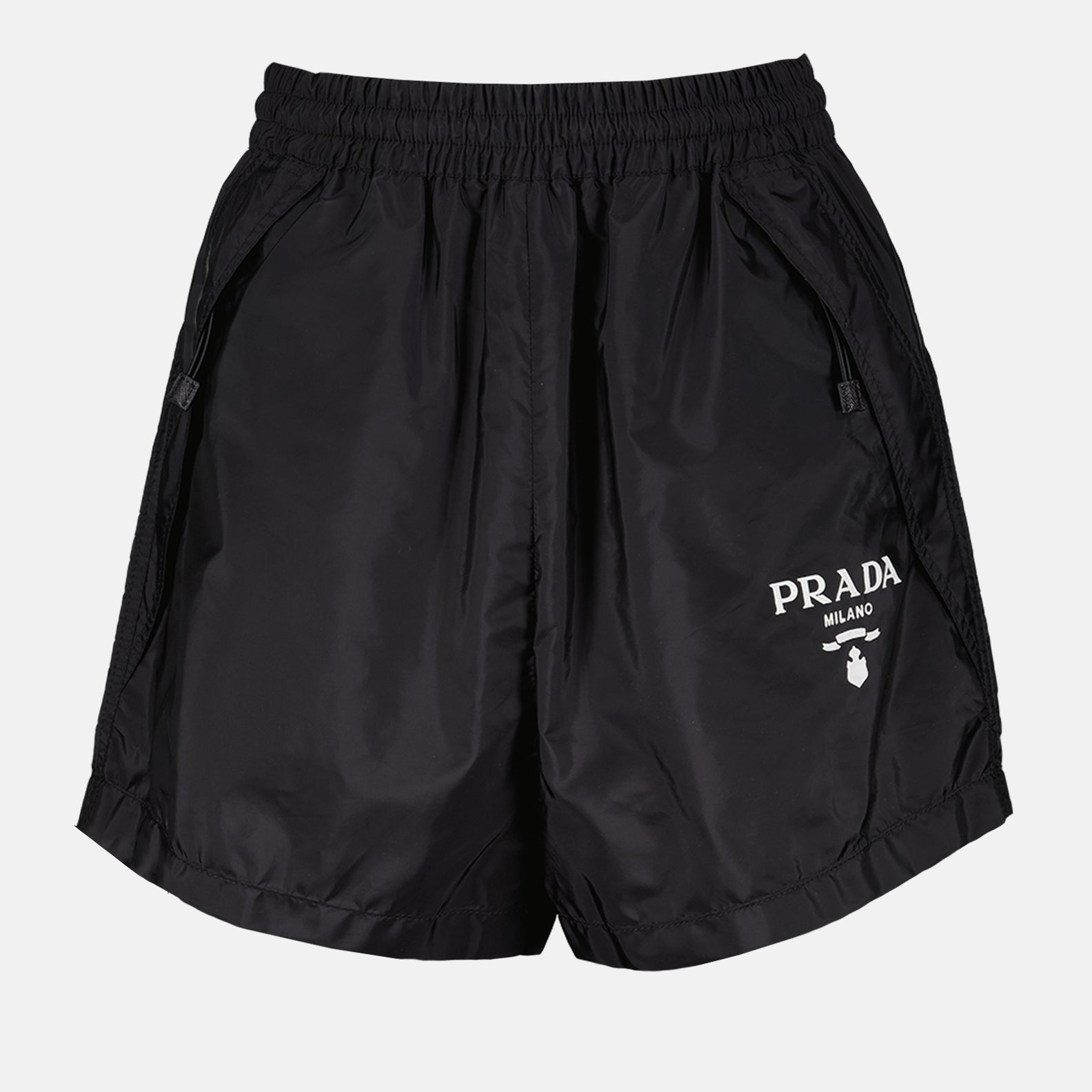 Shorts Short en nylon Prada Preto Femme