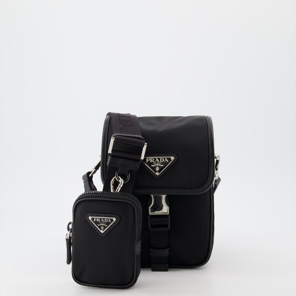 Sacs bandoulière Sac porté épaule en cuir Saffiano Prada Noir Homme