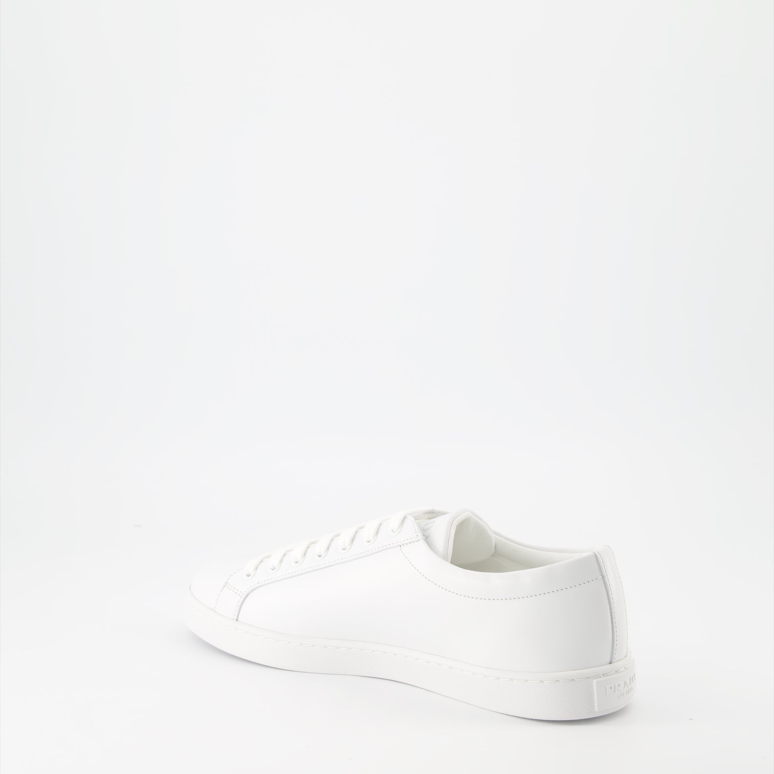 Sneaker Baskets en cuir brossé Prada Blanco Homme