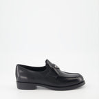 Loafer Mocassins en cuir brossé Prada Schwarz Femme