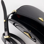 크로스백 Sac arqué en cuir verni Prada 검은색 Femme