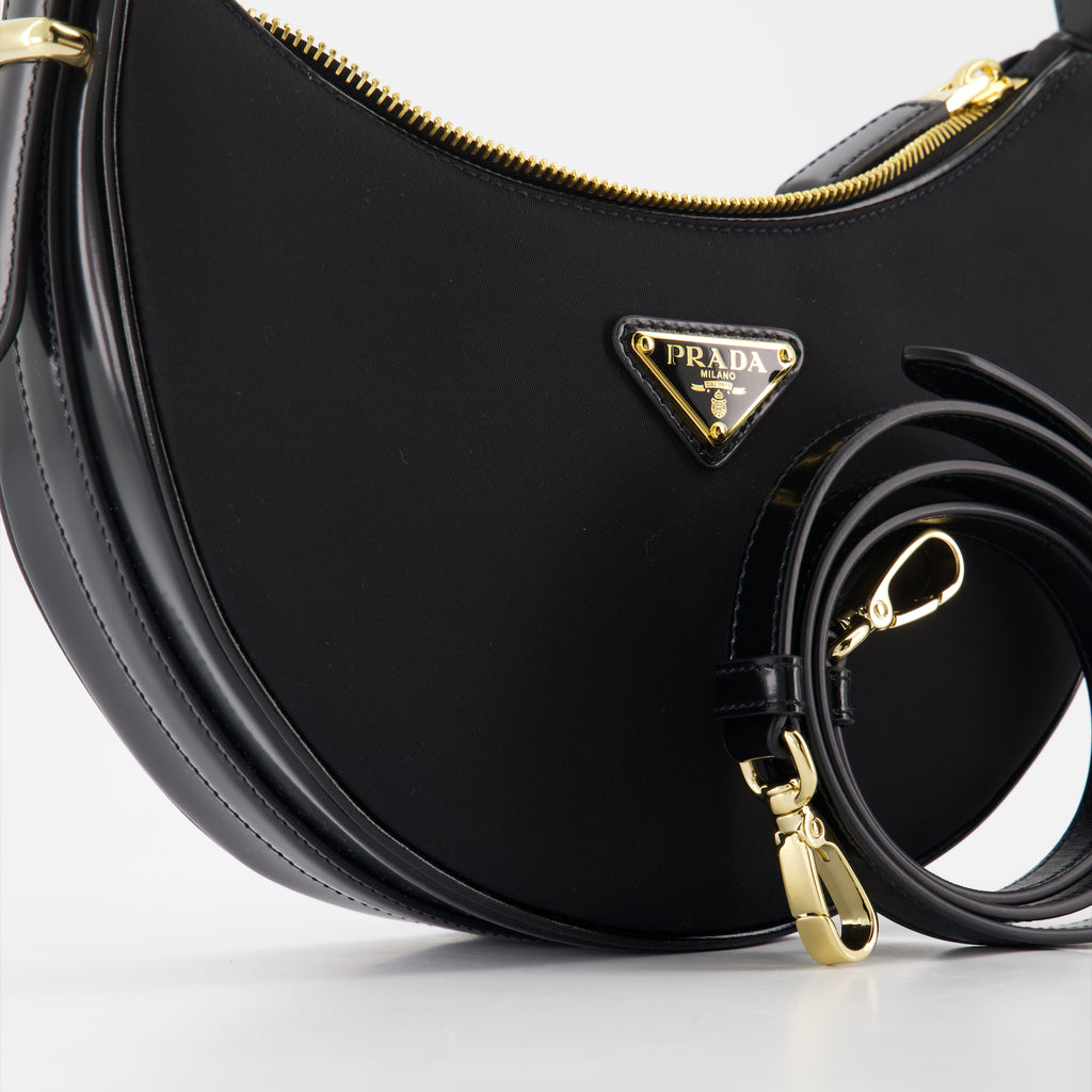 Bolsas de mão e de ombro Sac Arqué en Re-Nylon et cuir brossé Prada Preto Femme
