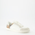 Sneakers Sneakers a quadri Burberry Bianco Homme