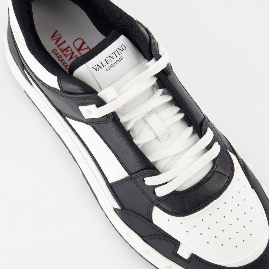 Sneakers Freedots sneakers Valentino Garavani Black Man