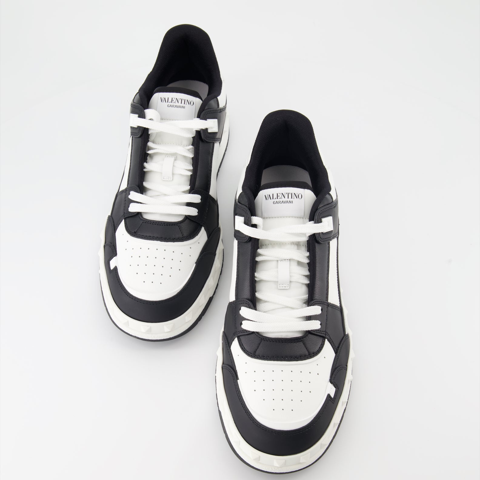 Sneakers Freedots sneakers Valentino Garavani Black Man