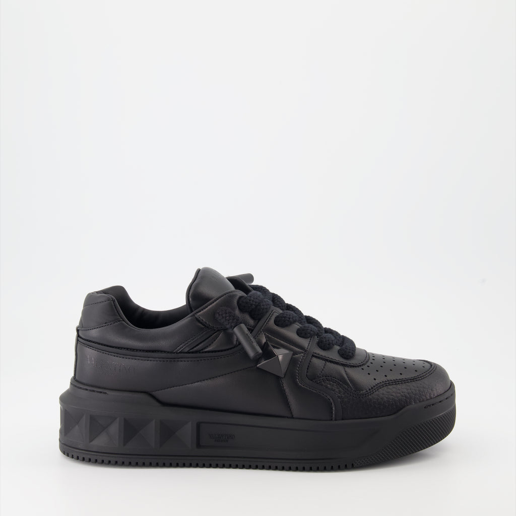 Sneakers One Stud Sneakers Valentino Garavani Black Man