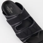 Open shoes VLogo slides Valentino Garavani Black Man