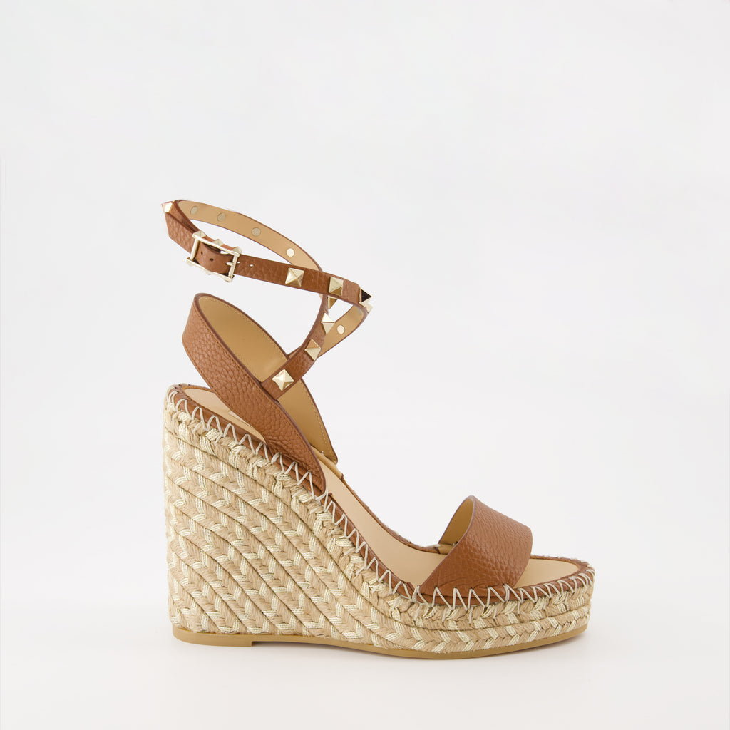 Sapatos plataforma Sandales Rockstud compensées Valentino Garavani Marrom Femme