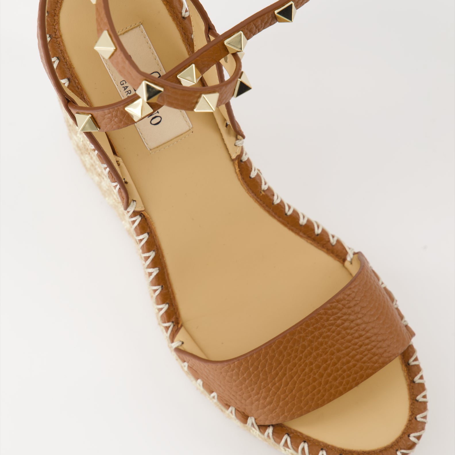 Zapatos de plataforma Sandales Rockstud compensées Valentino Garavani Marrón Femme