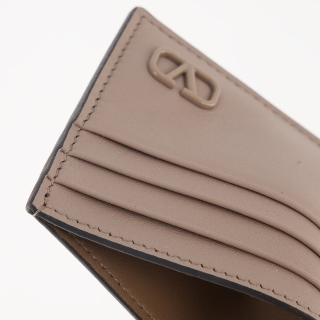 Small leather goods VLogo Card Holder Valentino Garavani Beige Man